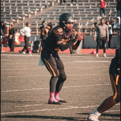 class of 25 | 5’11 | QB @railsplittersfb | PHILADELPHIA PA | MAHIRJ29@GMAIL.COM |