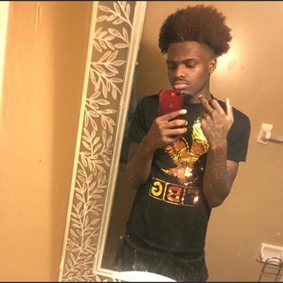 panschocolate's profile picture. main @jothepumper