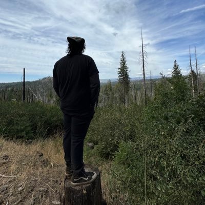 YeshuaHer13's profile picture. Professional Troll for Good                                          Direct all complaints to 1-800-Mee-Vale