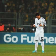 Efo_Dzidefo's profile picture. Biochemistry 🤝Bioinformatics
Real Madrid 🤍🤍
M.Ozil x Guti⚽️
Football banter is fun😁