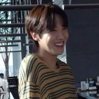 *· ୨ (@ccssours) 's Twitter Profile