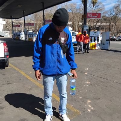 ForexBundu1111's profile picture. 19.