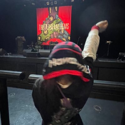 ライブハウス大好き♬ライブの事ばかりツイートする用🔥夏オワル٩( ᐛ )و🏖️とてもうるさいので、うるさかったらミュートしてください🙇♀️