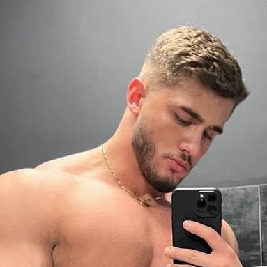 WahlJulia1's profile picture. Yes I have it 😜👇