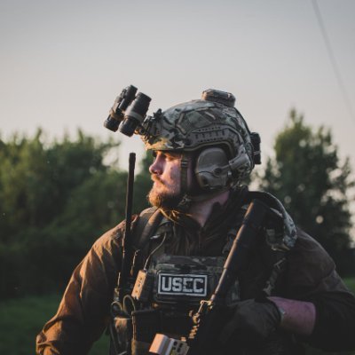 Another guy from @bstategames, typing funny little words for item descriptions. Charlie from Chronicles of Ryzhy. Airsoft US SF impression. I like GBBR.