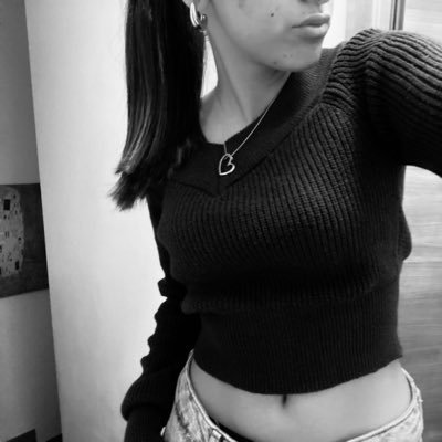 yassolaus's profile picture. fake sleeping