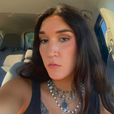 toplineelement's profile picture. single😍