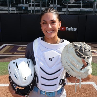 Pro Softballer | Easton Fastpitch Athlete | Helping Catchers Become the Best Version of Themselves⚡️