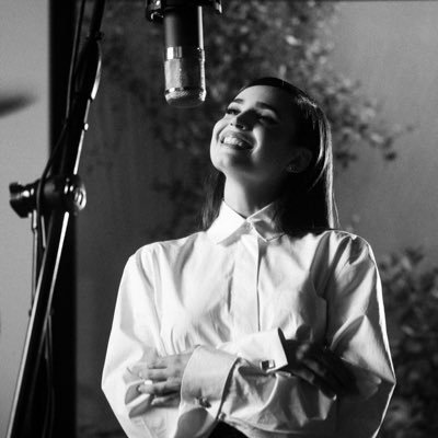 lovesscarson's profile picture. fan account for the princess Sofia Carson 🤍 I hope you know, I love you so Sofia!! 🇧🇷