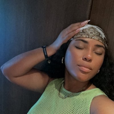 Island Gyal 🥵