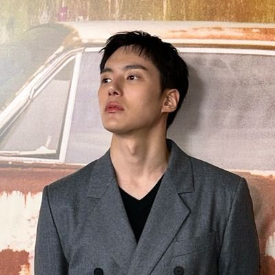 leueel's profile picture. multi - minhyuk biased . hyunghyuk enjoyer | 24 . they/them | learning english and korean