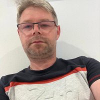 R (@r80filip) 's Twitter Profile