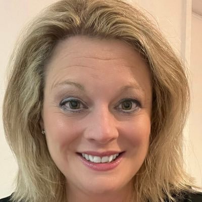 louiseamarsh's profile picture. Clairvoyant & Clairaudient. Evidential Medium. Wife, mum & lifelong Bucks Fizz fan! ❤️💙💚💛