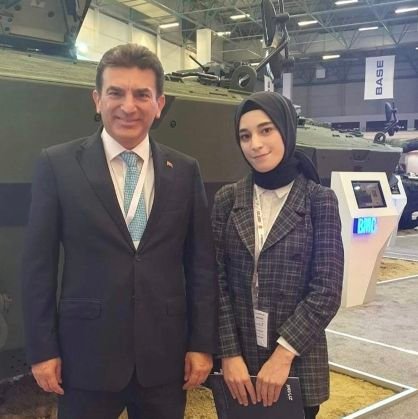 Marmara Üniversitesi Gazetecilik📚
Beytülmakdis Elçisi🎓
İlk Bakış Gazetesi (BHA) 🗞
Haksızlık karşısında susan, Dilsiz şeytandır.