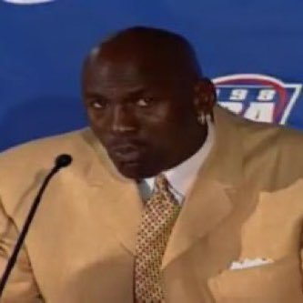 ovojrn's profile picture. 🐻⬇️ #SeeRed Go Cubs Go Hawks 18FC 47FC MCFC OVO