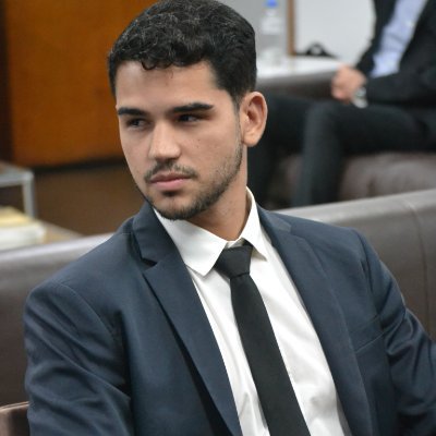 luscaum304's profile picture. O amor desculpa tudo, crê tudo, espera tudo, suporta tudo.