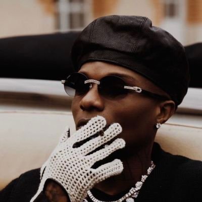 take your own cup fill your own glass 🍷... Wizkid fc 🦅🦅🦅❤️❤️