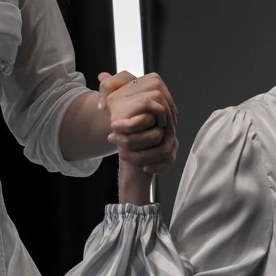 linu1821's profile picture. 