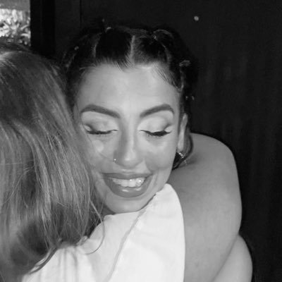 nadiiaaa08's profile picture. pienso en mi ✨