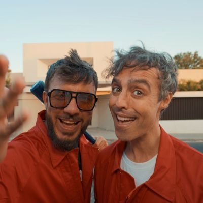 Canciones al natural para gente sin filtros. A nuestro ritmo pasando del algoritmo. ¡Experiméntanos!🎶🧐
Mgmt: @alberto_spyro