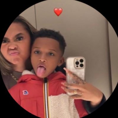 Boy_young1x's profile picture. Piece of my heart ♥️ #web3 👩‍💻 #wizkidfc🦅