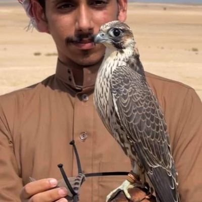 عندما يتشابه الاخرون اتميز بأخلاقي وقلبي وحياتي انا