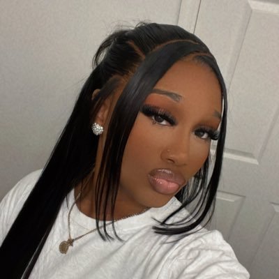 Keyona 🌺 Profile