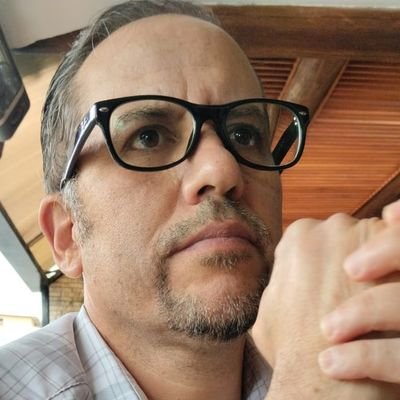 Alianza Profesionales Ambientales 🇪🇨. Secretario Ambiente QUITO (nov 19-jul 21). ExDirector Nacional Ambiental MTOP https://t.co/z0U3RHJoLG 🎨🚴
