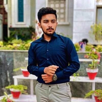 HuzaifaRafaqat's profile picture. BASRA BOY🇵🇰 SMDC 🦷