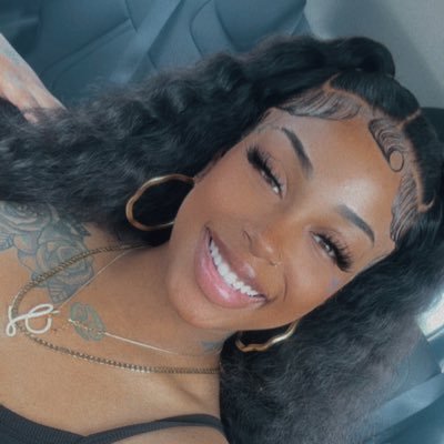 Original Real Deal Weirdo 🧞♀️ Happiness is not by chance love, but by choice 🧘🏽♀️ IG ; adorethymisfit 💜