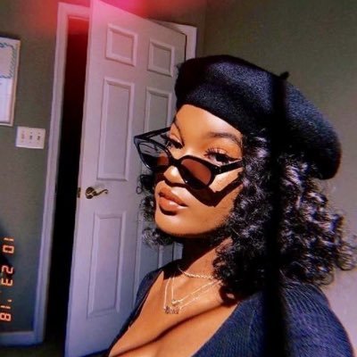 Jas028_'s profile picture. Goddess J