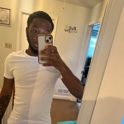 Baltimore 🌇 Towson university Alumni ✨ IG _j0ssh