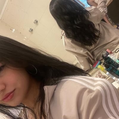 sophie_S0o's profile picture. is it better to speak or to die?