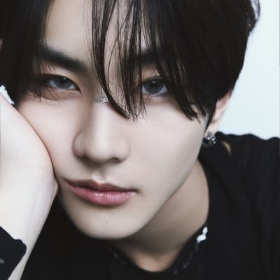 ꒰@enhypen_members ꒱ ! ⟡ 🐱◞✿ — 𝐉𝐮𝐧𝐠𝐰𝗼𝐧 ɪs ᴛʜᴇ ᴄᴜᴛᴇsᴛ ɪɴ ᴛʜᴇ ᴡᴏʀʟᴅ #양정원 𝐉𝐚𝐤𝐞 ɢɪᴠᴇ ᴍᴇ ʙᴜᴛᴛᴇʀғʟɪᴇs #심재윤 🐶🐾 .゚𓂃⋆。 #tiyaxreview 𓂂 𓏸
