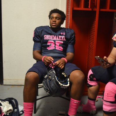 🎓27 | 4.0 GPA 📚 | 6’1ft | 215lbs | MLB | District 12-6A Academic All District /honorable mention (254-389-9632)https://t.co/VhAxacdkX3