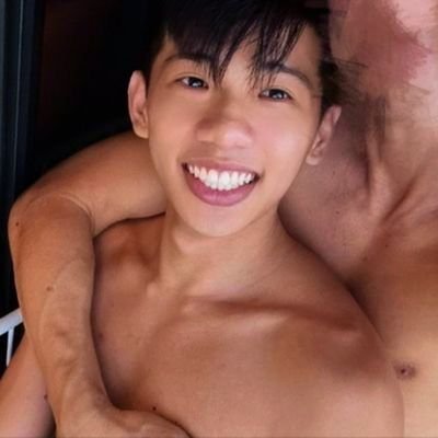 HornyBunny2002's profile picture. 🇭🇰tu tu here,167cm 65kg  性愛😌
未滿18歲禁止觀賞#onprep