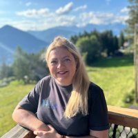 Helen Neary (@helennry7) 's Twitter Profile