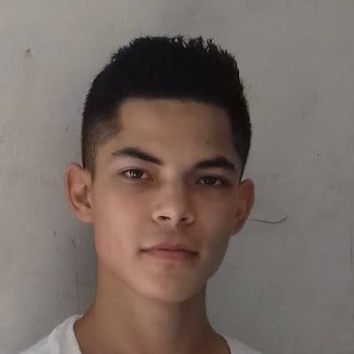 DARAEZ21's profile picture. I'm a computing systems student that wants to share the things I'm learning and a glimpse to my live and how I make progress down the path.