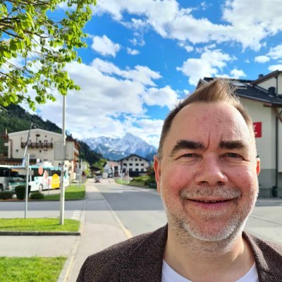 Techie - working at AWS Norway. Impressed by technology since 6 years old, loved technology since 9. ex-Microsoft. Views and opinions my own.