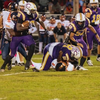 #58 | ‘26 | OL/DL at @clarksvillefb | 6’2 280 | GPA 3.0 | 1st TEAM ALL STATE / CLASS 6A ALL REGION | raeshawnb2007@gmail.com |⬅️⬅️⬅️