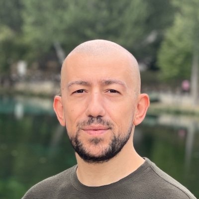 Front End Developer - https://t.co/cTCZuUWMZN Tweets are in English and Turkish. Memphis Grizzlies fan.