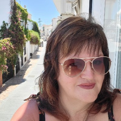 Artist Manager & Music Publisher.
UK Representative of Cirrone (band from Sicily)
Organising 50th Birthday Reunion Party of Pennine Radio/The Pulse in 2025