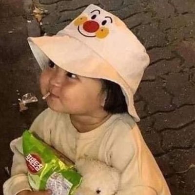 cometbrowneyes's profile picture. 