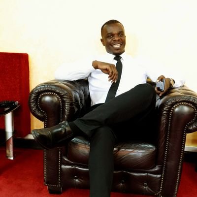 BROADCAST JOURNALIST

Senior political reporter 

@RadioCitizenFm

Son to Son of Man.