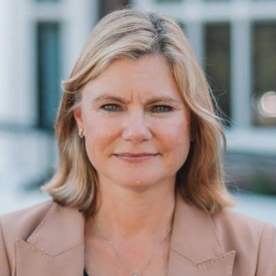 Justine Greening Profile