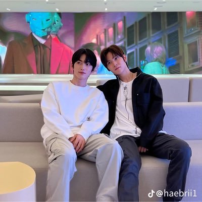 Seunghanchan0's profile picture. RIIZE OT7🧡 #EUNSEOK #SEUNGHAN