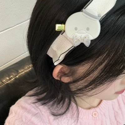 chiadeliveryy's profile picture. {p.a} ; ֗flowing white fabrics draped lovingly around your being ✧࿐