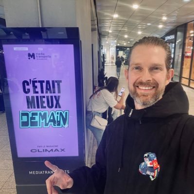 Fondateur @TechTrashFr @Climaxfr et Courriel (https://t.co/5tEgJUlMDK) - Auteur (Les Possédés, @ArkheEditions) - DM ouverts