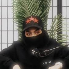 17tizza's profile picture. 🕴️