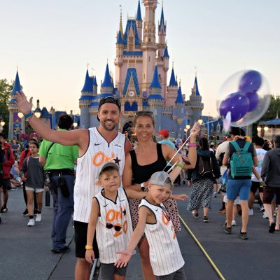 StevoCaswell's profile picture. Husband, Twin Dad🦁🦖, Man United supporter, Sports lover ⚽️🎯🏀🥊 ⛳️ , Cinema goer, Like to🏃🏻‍♂️ Born in West London 💜